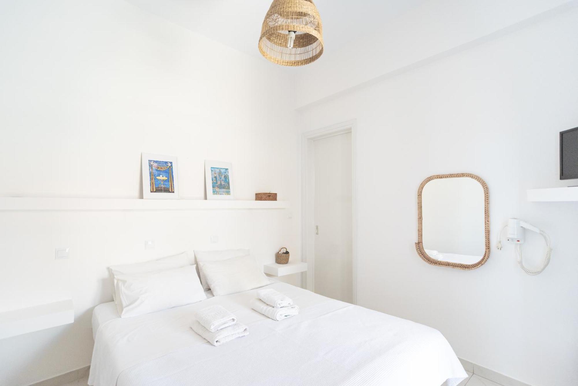 Theo Studios & Apartments سبيتسيس المظهر الخارجي الصورة